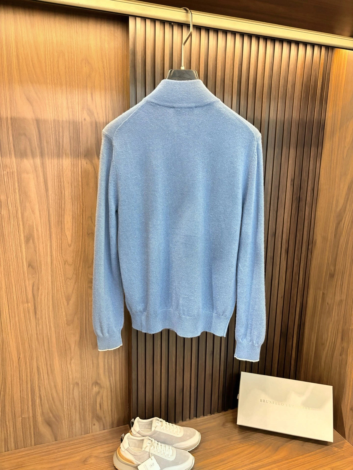 wg.luxury-- 2ru9588o Wool 2colour item: E-F443J1825-2H